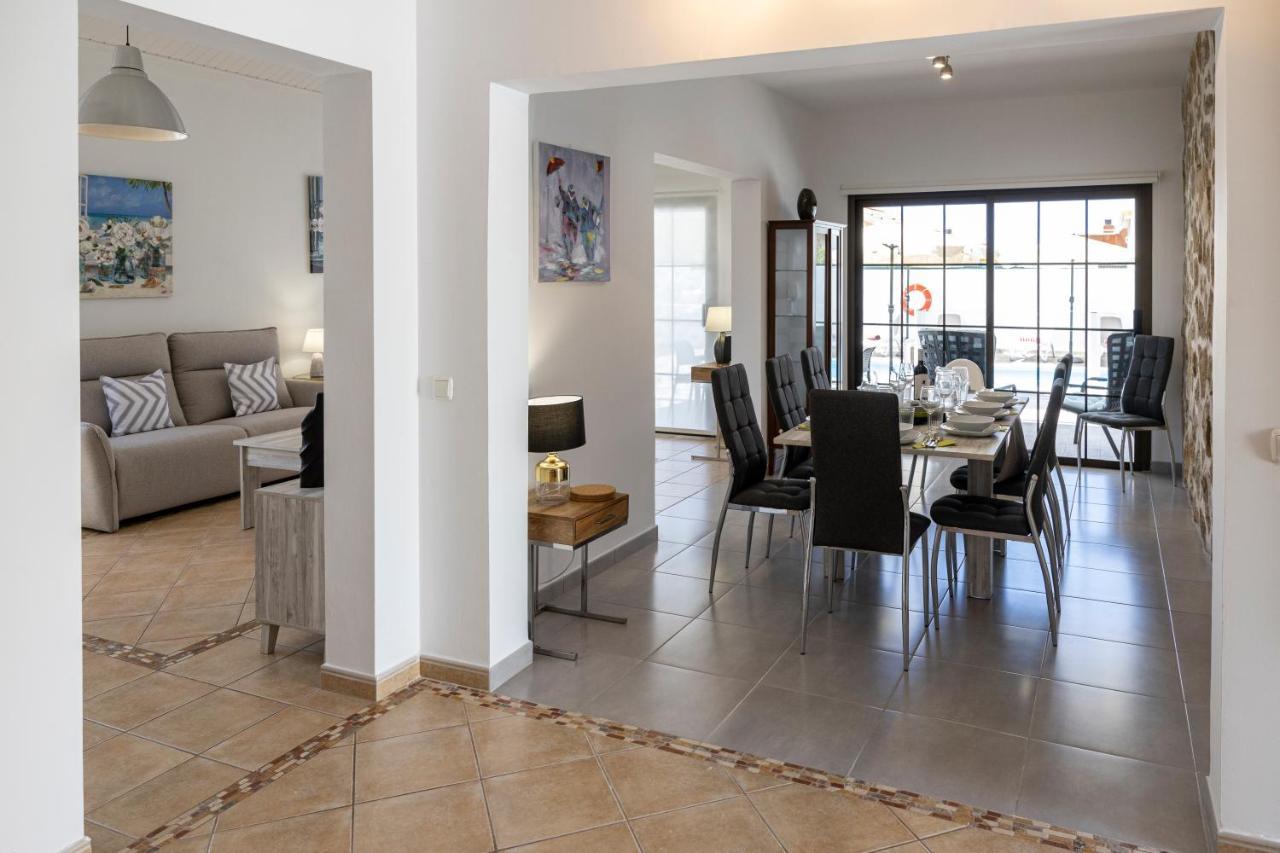 Ideal For Family Holidays, Near Beach And Golf- Casa James La Guirra エクステリア 写真