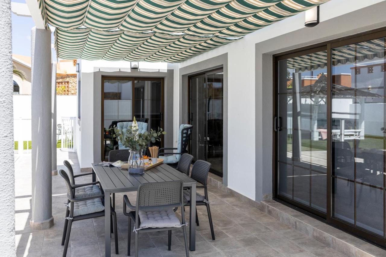 Ideal For Family Holidays, Near Beach And Golf- Casa James La Guirra エクステリア 写真
